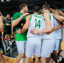 La Penya anestesia tras el descanso al Surne Bilbao Basket (51-70)