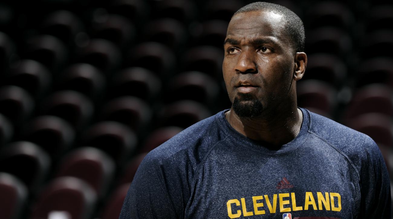 Kendrick Perkins jugará en la G-League