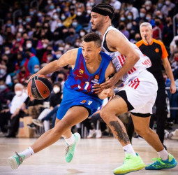 Una versión gris del Barça derrota al Bayern (71-66)
