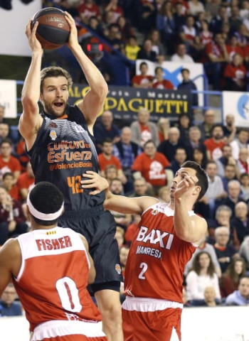La racha taronja se para en Manresa (75-66)