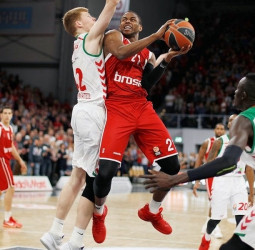 Derrota del Laboral Kutxa en Bamberg para despedir un sobresaliente Top16 (89-69)