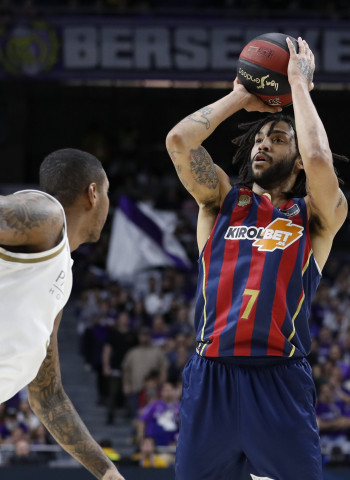 KIROLBET Baskonia asalta la casa del Real Madrid (94-95)