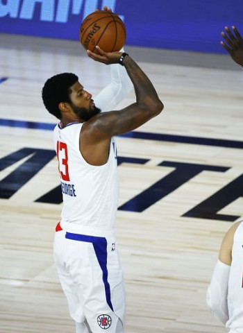 Los Clippers superan a los Pelicans por la vía rápida (103-126)