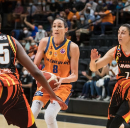 Valencia Basket, supercampeón de Europa tras tumbar al Ekaterimburgo (75-68)
