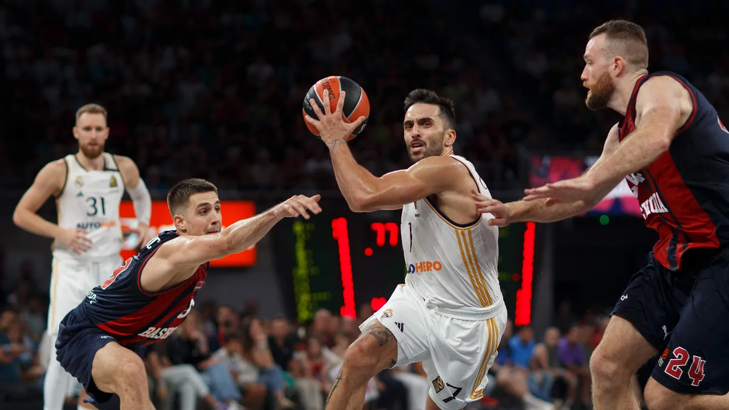 El Real Madrid gana al Baskonia en la última posesión, 77-79