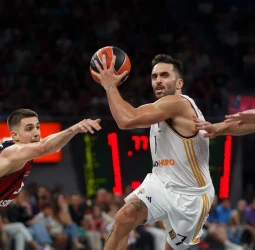 El Real Madrid gana al Baskonia en la última posesión, 77-79