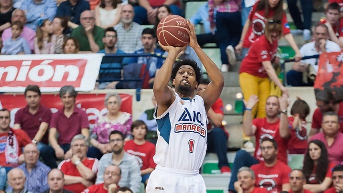 El ICL Manresa gana en Murcia y se aleja del descenso (73-75)