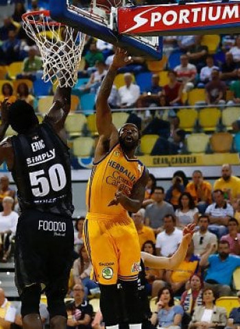 Herbalife Gran Canaria termina la fase regular con victoria (86-80)
