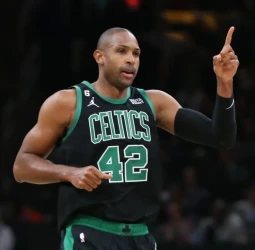Los Knicks tantean el fichaje de Al Horford mientras siguen sin rumbo claro