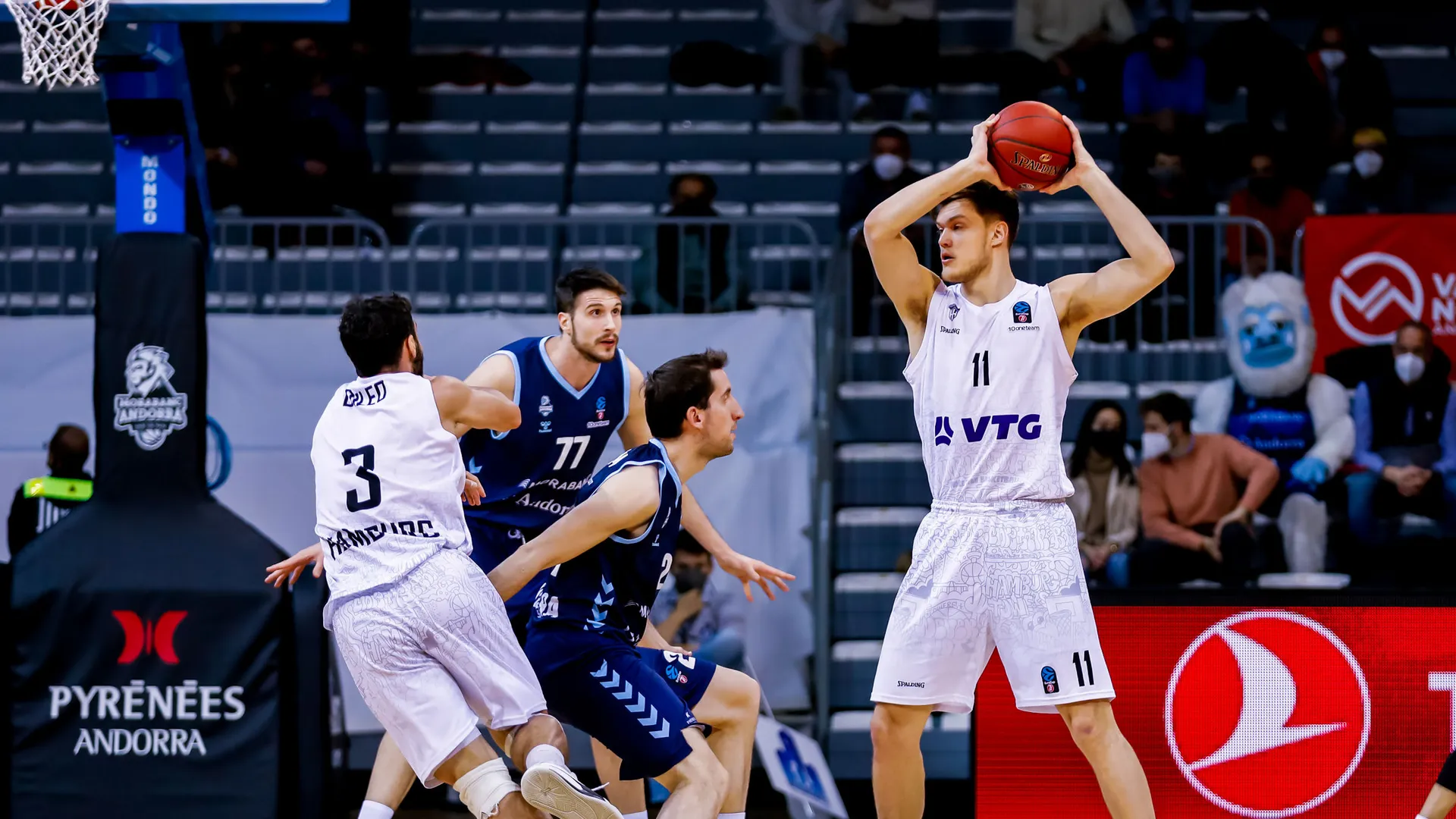El Hamburgo remonta para ganar en Andorra (78-85)