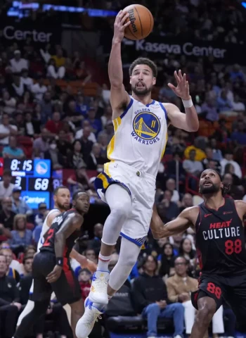 Klay Thompson, todo un problema para la defensa de Miami