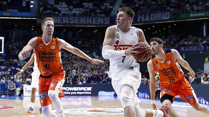 El Madrid vence al Valencia Basket con un último cuarto sublime (82-57)