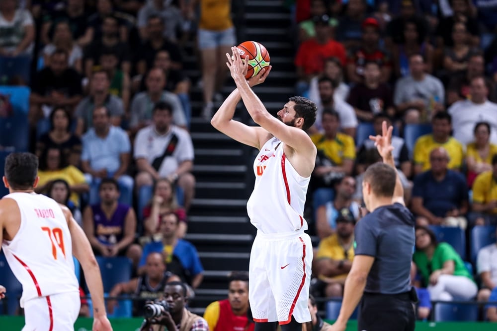 Otra exhibición de España para seguir soñando con medalla (92-67)