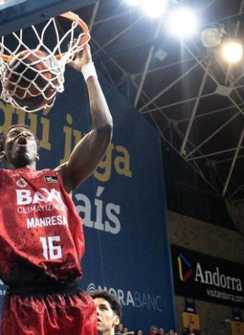 El BAXI Manresa, liderado por Robinson, vence en Andorra (86-90)