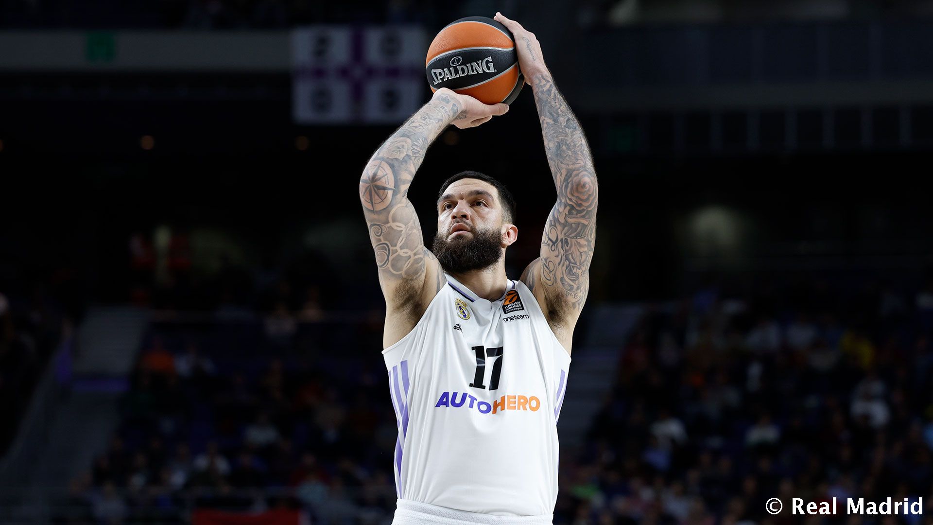 El Anadolu Efes le ofrece una gran oferta a Vincent Poirier