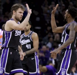 Partidazo entre los Kings y los Thunder, con un memorable duelo Shai vs Fox