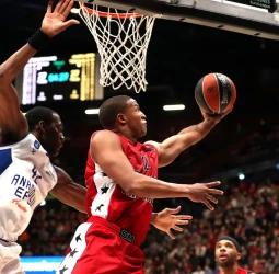 Anadolu Efes Estambul vs. AX Armani Exchange Milán, Claves game 3 cuartos EuroLeague