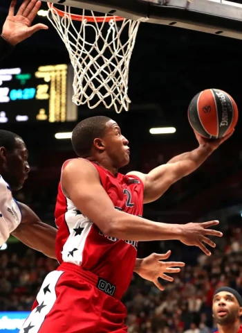 Anadolu Efes Estambul vs. AX Armani Exchange Milán, Claves game 3 cuartos EuroLeague