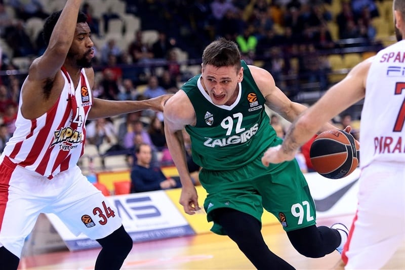 Zalgiris gana por la mínima al Olympiacos (86-85)