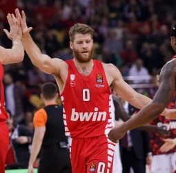 Los triples de Olympiacos sentencian al Bayern Múnich, 102-74