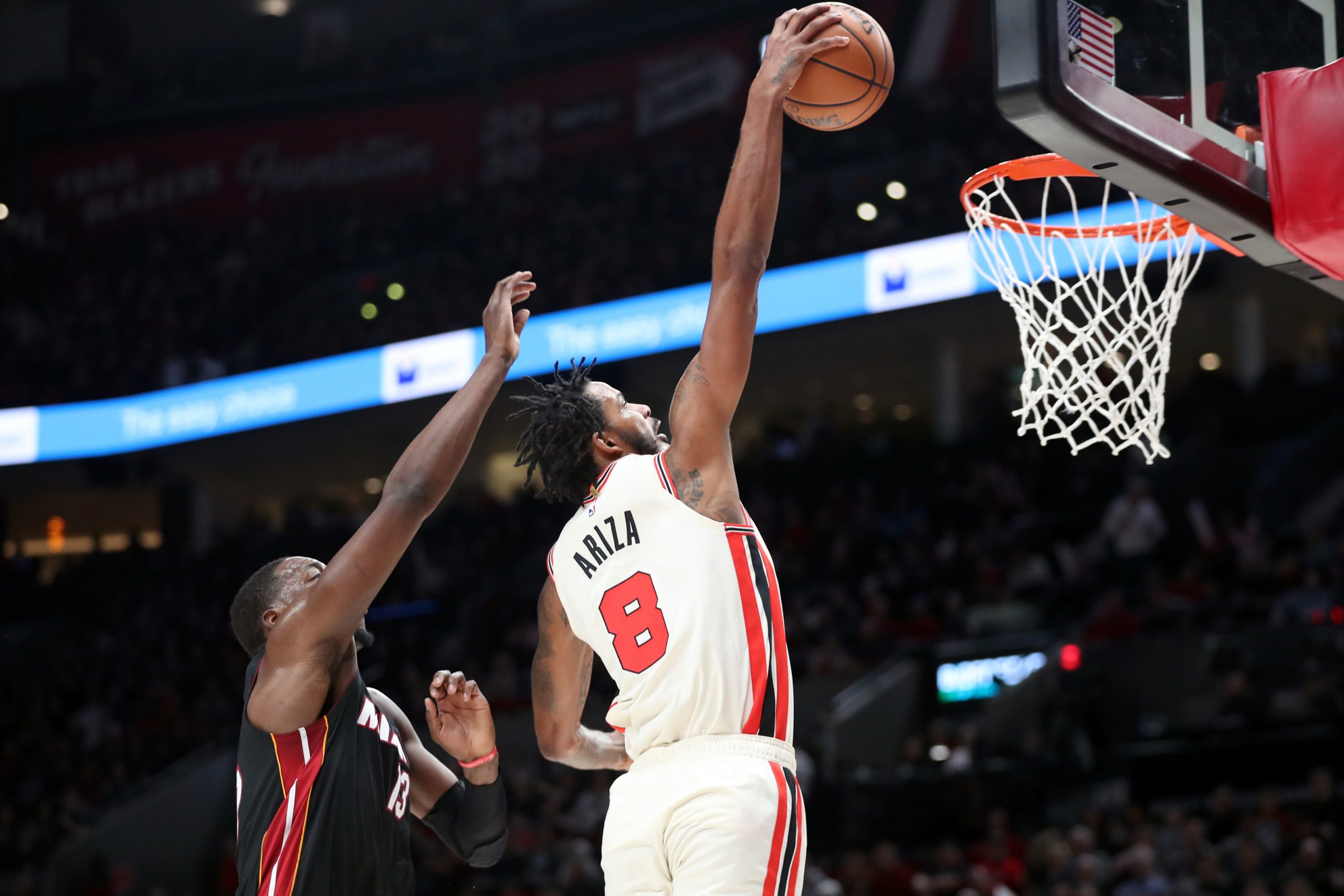 Los Lakers se interesan en Trevor Ariza