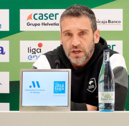 Ibon Navarro: “Confiamos en que pueda haber muy buen ambiente contra el Cazoo Baskonia”