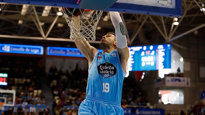Victoria del Cafés Candelas que pone contra las cuerdas al UCAM Murcia (77-73)