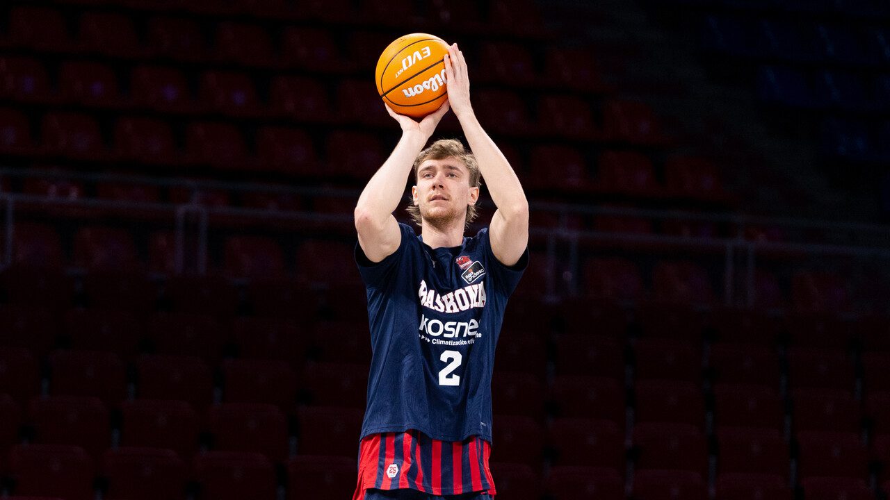 El Baskonia cede a Savkov y anuncia la marcha de Raieste