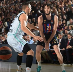 El Barça derrota a Valencia y se enfrentará al Zalgiris Kaunas (85-71)