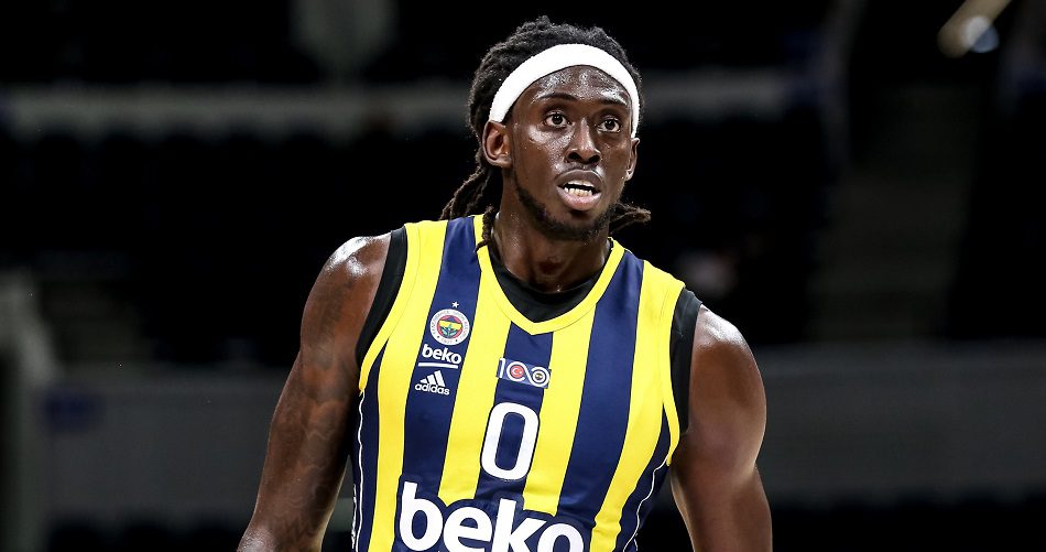 Johnathan Motley apunta a la G-League