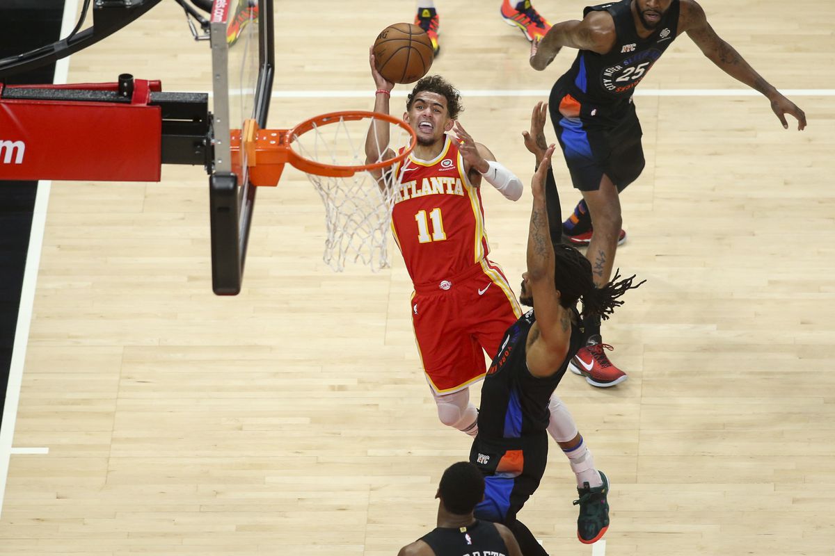 Trae Young impulsa a los Hawks (105-94) [1-2]