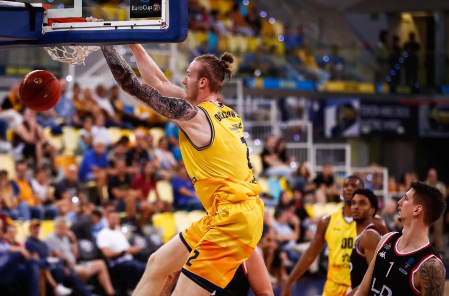 El Panathinaikos posa su interés en Aleksander Balcerowski