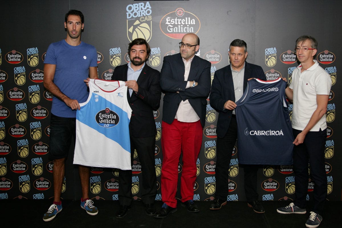 Estrella Galicia patrocinará en exclusiva la camiseta del Monbus Obradoiro durante las próximas cuatro temporadas