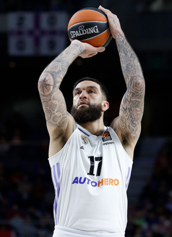 Vincent Poirier firmará con el Anadolu Efes por tres temporadas