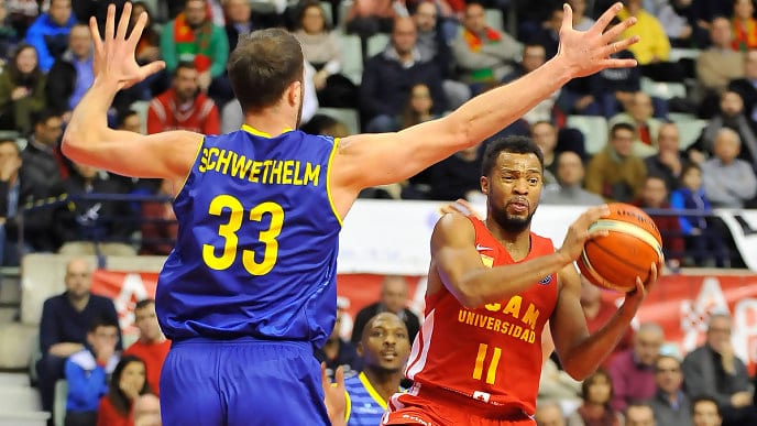 UCAM Murcia ya está en octavos de la Champions (85-65)