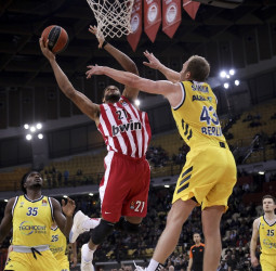 El ALBA Berlín amarga la vuelta de Bartzokas al Pireo (86-93)