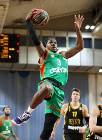 El Panathinaikos intenta el fichaje de Kendrick Perry