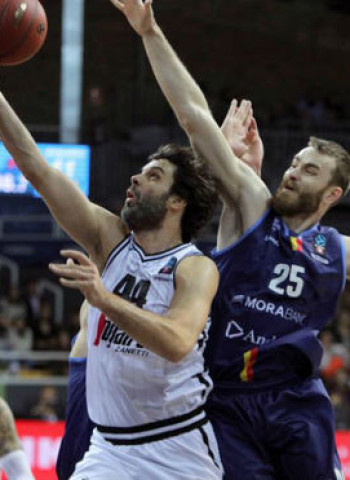 El Morabanc Andorra se clasifica para el TOP 16 a lo grande (93-79)
