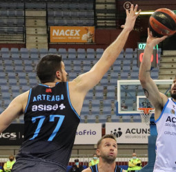 Acunsa GBC toma aire in extremis a costa de Movistar Estudiantes (91-89)
