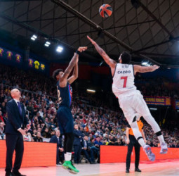 Higgins ejecuta a un gran Baskonia (96-84)