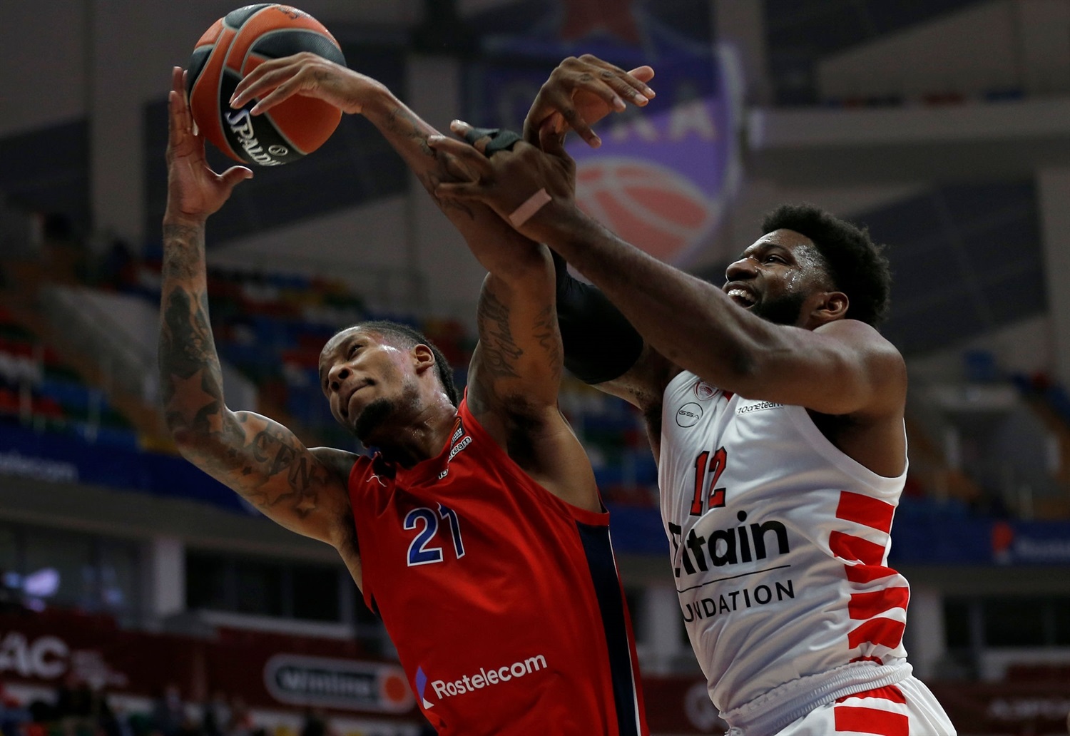 El Olympiacos pone en juego su récord perfecto en casa contra el CSKA