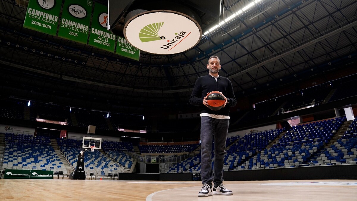 Ibon Navarro, al frente del banquillo del Unicaja