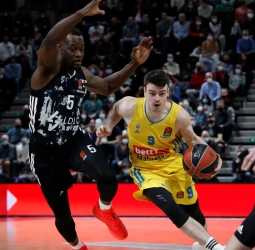 El ALBA Berlín se lleva un disputado encuentro ante el ASVEL (80-82)