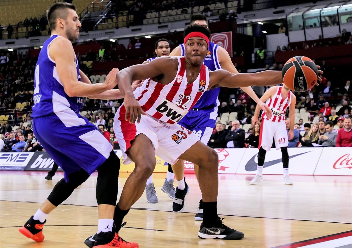 Zach Leday, MVP de la jornada 10 de la EuroLiga