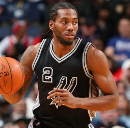 Los Spurs no se ponen a la llamada de los Lakers por Kawhi Leonard