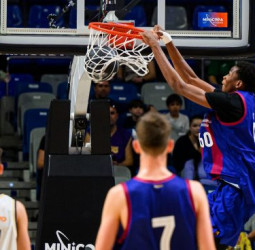 Moha Dabone decanta la Minicopa a favor del Barcelona, 78-89