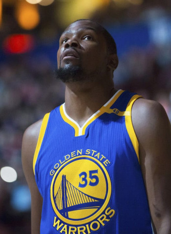 Los Warriors se estrenan con derrota