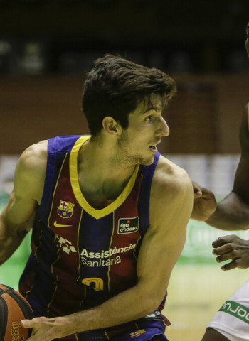 El Barça pasa por encima del Coosur Real Betis (58-109)