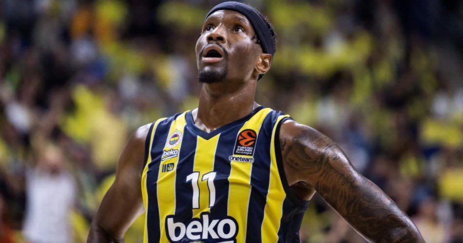 La NBA tentará a Nigel Hayes-Davis y a Tarik Biberovic