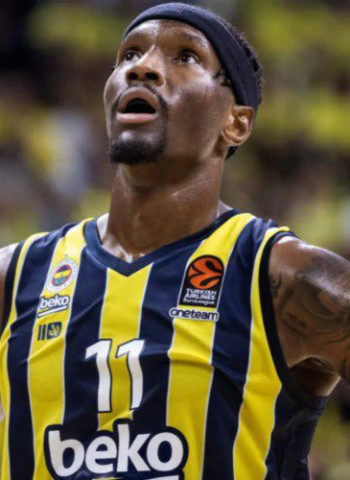 La NBA tentará a Nigel Hayes-Davis y a Tarik Biberovic